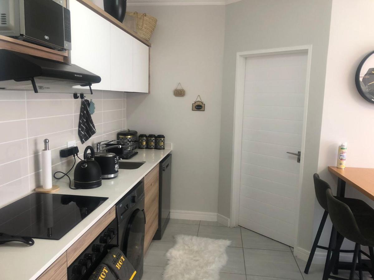 Luxurious Waterfall 1 Bedroom Condo With Free Uncapped Wifi Midrand Exterior foto