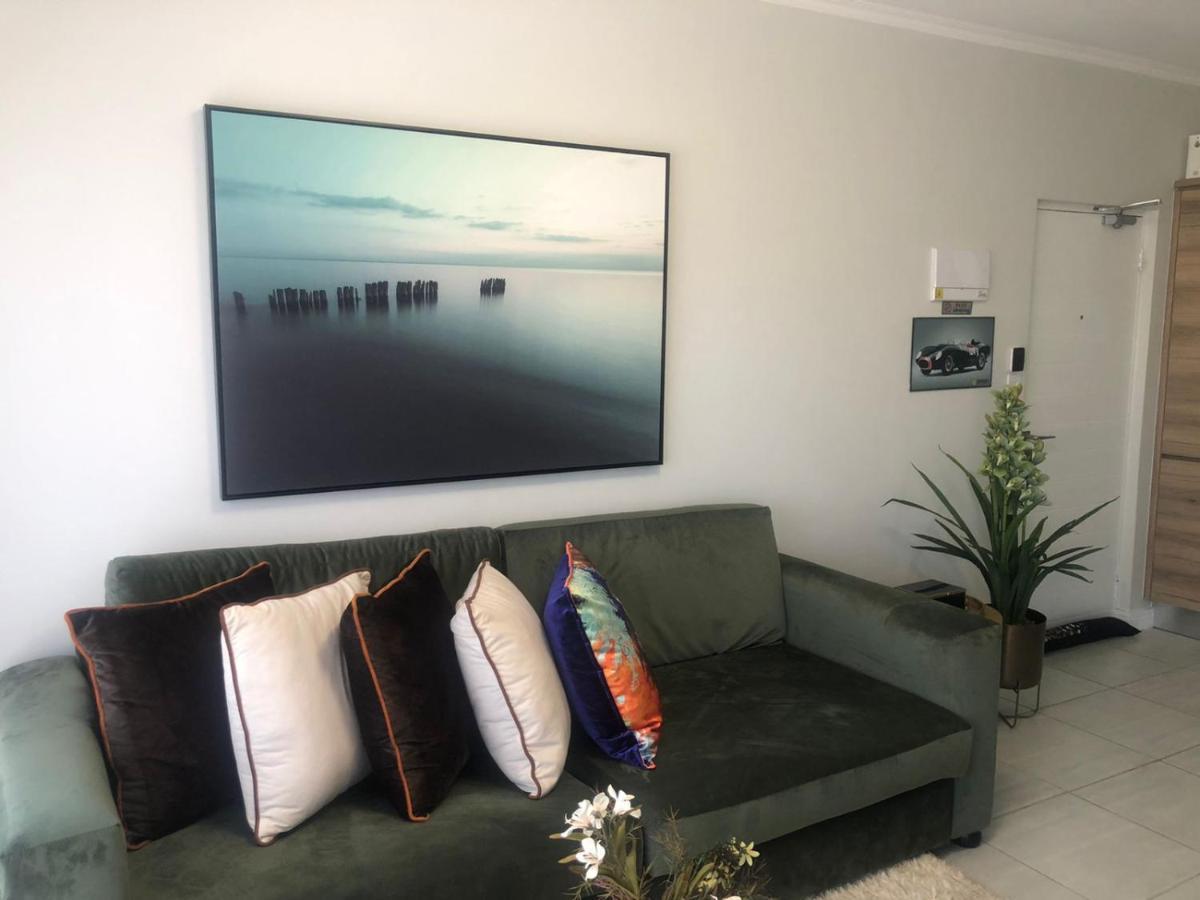 Luxurious Waterfall 1 Bedroom Condo With Free Uncapped Wifi Midrand Exterior foto